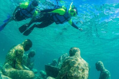 2-Hour Snorkeling Paradise Reef in Cancún Underwater Museum - Floating Platform Comfort: Easy Access, Shade, and Showers