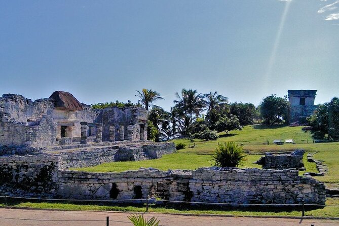 4 Places, 1 day: Tulum, Coba, Cenote & Playa del Carmen - Guides and the vibe: why the right host changes the day