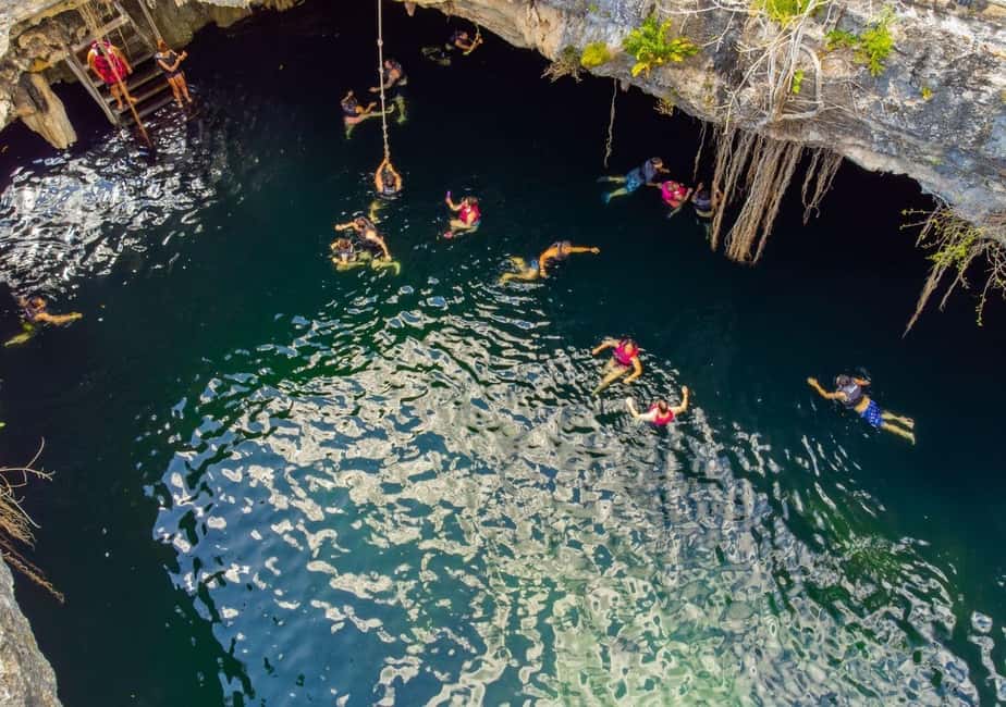 4X1 Tour: Coba and Tulum Ruins, Cenote and Playa del Carmen - Lunch Break Timing: Buffet Food With Real Waiting Potential