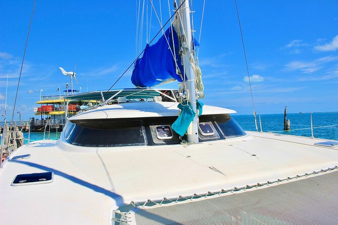 7hrs / 46ft Catamaran Private Charter From Cancun to Isla Mujeres - Meeting at Blvd Kukulcan: where to go and how to stay calm