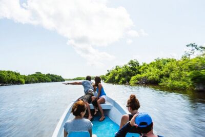 Adventour Day: Coloradas and Rio Lagartos Excursion from Cancun! - Getting picked up at 6:30 am: where the bus meets you