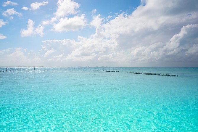 Airport transfers to Isla Mujeres - Service Reliability: How to Reduce the Risk of a Missed Connection