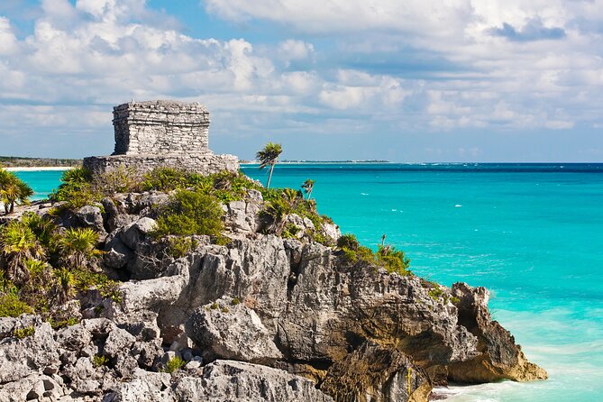 Akumal paradise tour Swimming with Turtles & ancient Tulum Ruins. Lunch included - Cancun pickup to a full 10–12 hour day that stays organized