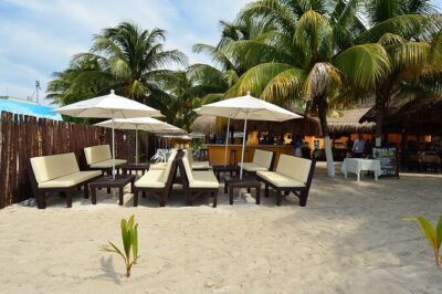 All-Inclusive Isla Mujeres Catamaran with Free Transportation - Getting to Playa Tortugas and doing check-in without chaos