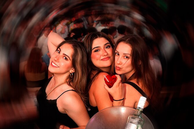 Bar Crawl Madness Tour in Cancun - Day-by-Day Add-Ons: D’Cave, Rakata, or Mandala Beach Night
