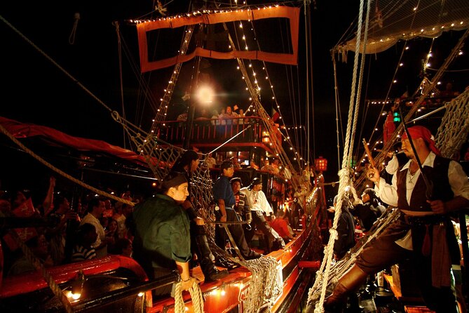 Be amazed with PIRATE SHOW in Cancun, includes Dinner & Open Bar - The Original Pirate Assault Show and the Nightfall Battle