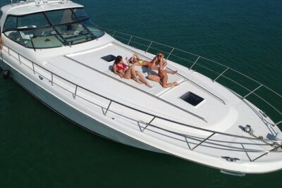 Beautiful SUNDANCER 60ft Private yacht / 18PAX 25P15 - 2, 4, or 6 hours: what each length changes
