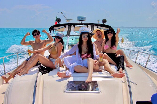 Beautiful Yacht SeaRay 48ft / 15PAX 25P16 - Route Choice: Isla Mujeres vs Cancun Bay cruising