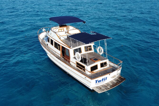 Boating Experience in Cancun Bay. All inclusive. - Private group setup: why it feels calmer than standard tours