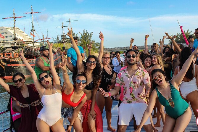 Bonbon Reggaeton Boat Party in Cancun (Adults Only) - Price and value: what $105 buys you (and the cash you still need)