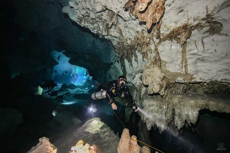Cancun 2 Cenote Dives: The Pit & Dos Ojos - Certified Divers - Guide quality: why the experience feels safer and smoother
