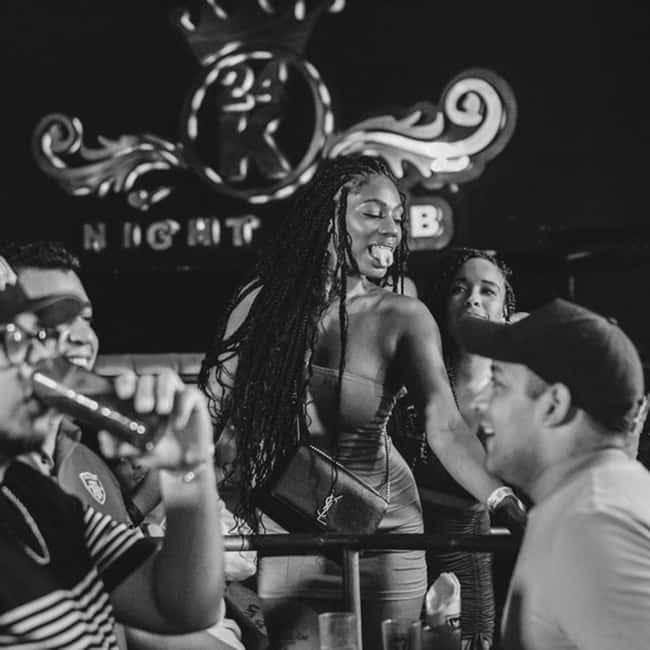 Cancun: 24 K Club Open Bar and Table incluided - Should you book the 24K Open Bar and Table visit?