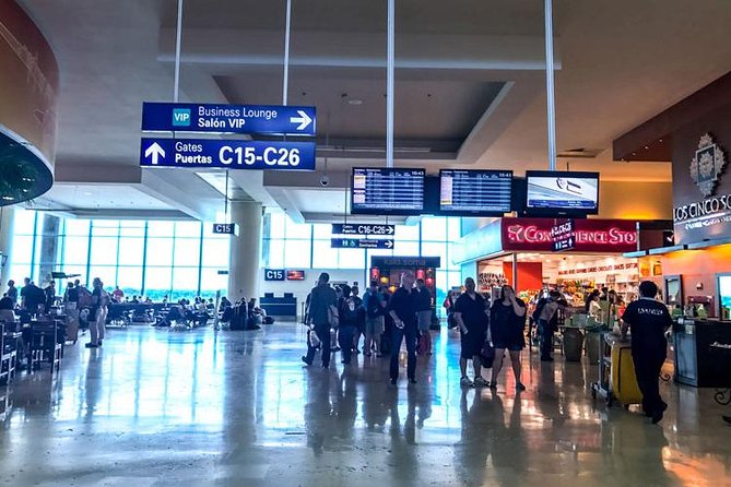 Cancun Airport Private Shuttle with WIFI - Group Size, Luggage Space, and Handling a Bigger Party