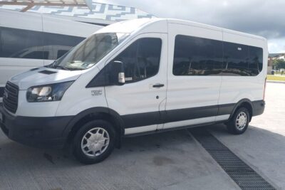 Cancun Airport Transfer - On the Road: Air-Conditioned Comfort to the Hotel Zone