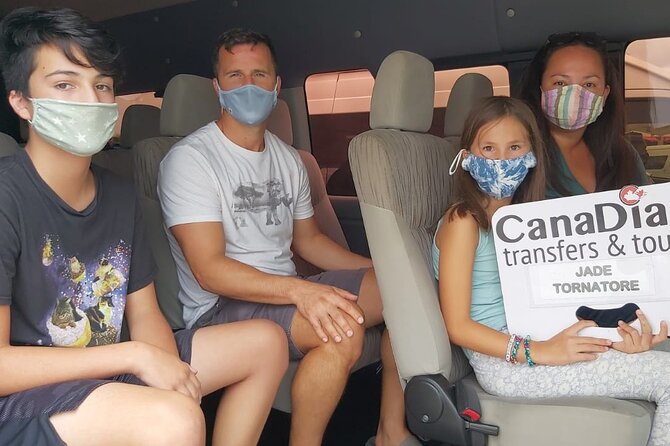 Cancun Airport Transfers - Private Van ROUND TRIP - Communication That Actually Helps: Texting, Names, and Finding Each Other