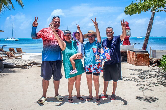 Cancun : All Inclusive Catamaran Tour to Isla Mujeres - The fees that change the real price (USD 20 + USD 20)