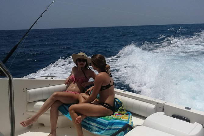 Cancun Boat Tour to Isla Mujeres on Luxury Yacht with Chef -SR55C - Snorkeling gear and fishing: the included extras people use