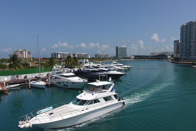 Cancun Boat Tour to Isla Mujeres on Luxury Yacht with Chef -SR55C - A 6-hour plan that’s guided by wind and real sea conditions