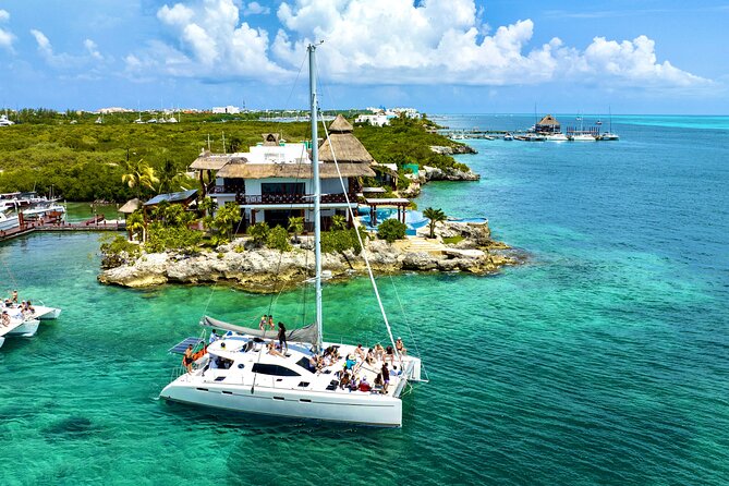 Cancun Catamaran: Isla Mujeres, Snorkeling, Drinks & Buffet Lunch - Quick Takeaways