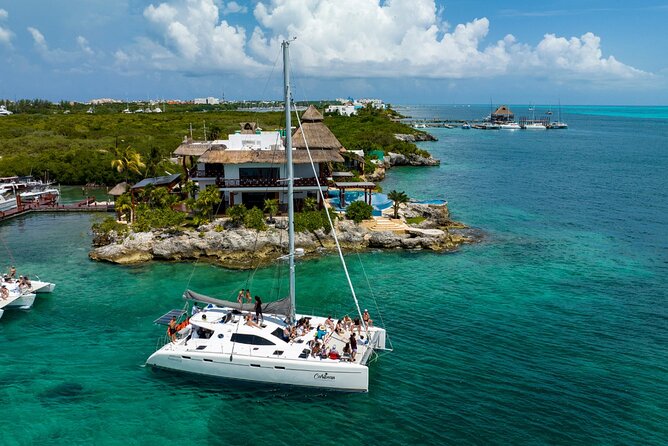 Cancun Catamaran: Sail to Isla Mujeres + Buffet & Drinks - From Playa Tortugas to Isla Mujeres: how the catamaran day really runs