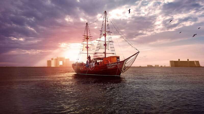 Cancun: Columbus The Romantic Dinner Cruise - The 2.5-hour flow: boarding, dinner, sax, and lagoon scenery