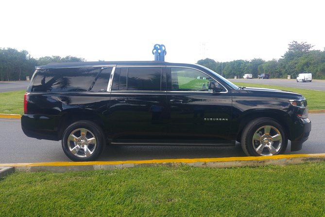 Cancun Deluxe SUV Private Roundtrip Transportation - Price Per Group: When $198 Feels Like a Deal