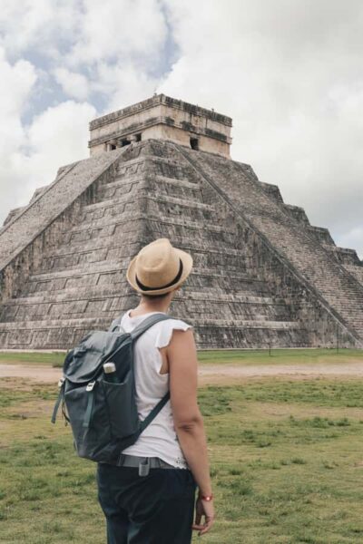 Cancun: Exclusive sunrise at Chichen Itza, expert tour guide - Getting there from Cancun: the bus ride and timing