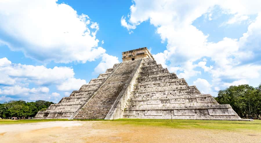 Cancun: Exclusive sunrise at Chichen Itza, expert tour guide - Meeting your guide and finding the right pickup vibe