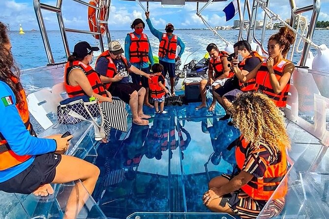 Cancun Glass Boat Sightseeing Cruise - Photo moments, guides, and staying focused on wildlife