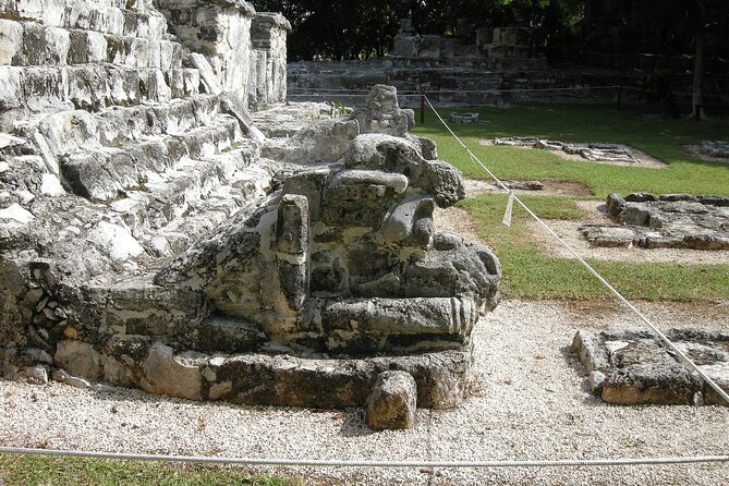 Cancun Guided Sightseeing El Meco Site, Letters and Shopping - Guided tequila tasting: the part that can be genuinely fun
