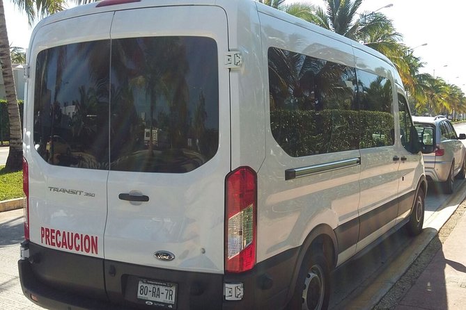 Cancun Hotel Zone Private Airport Transfer - One Way/Round Trip - Flight tracking and the name-sign meet-up moment