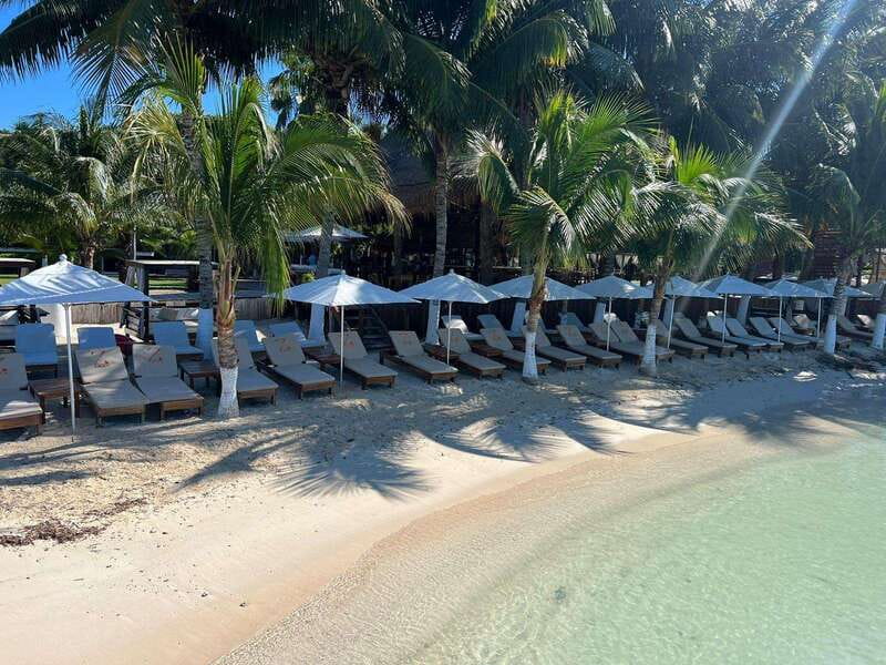 Cancun: Isla Mujeres Catamaran + Coco Bongo Show - Playa Norte on Isla Mujeres: the beach stop that makes the whole tour worth it