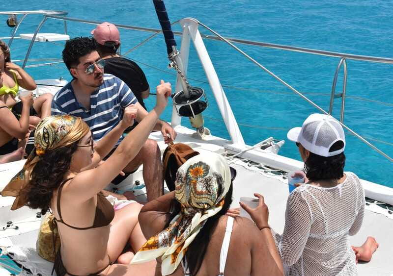 Cancun: Isla Mujeres Only Adults Catamaran, drinks & snorkel - El Meco Reef snorkeling: what’s included and what can change