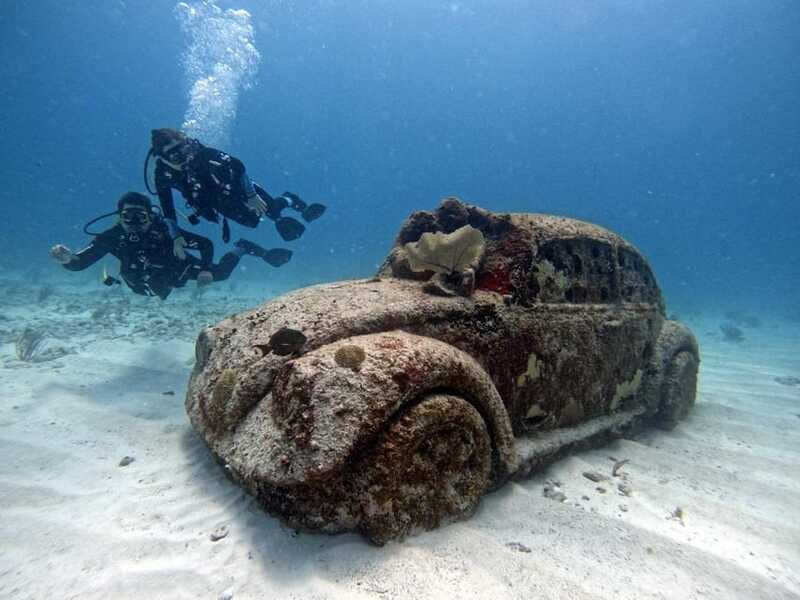 Cancun: Musa Underwater Museum & Reef Discover Scuba Diving - Guides and instructors: who to look for on the schedule