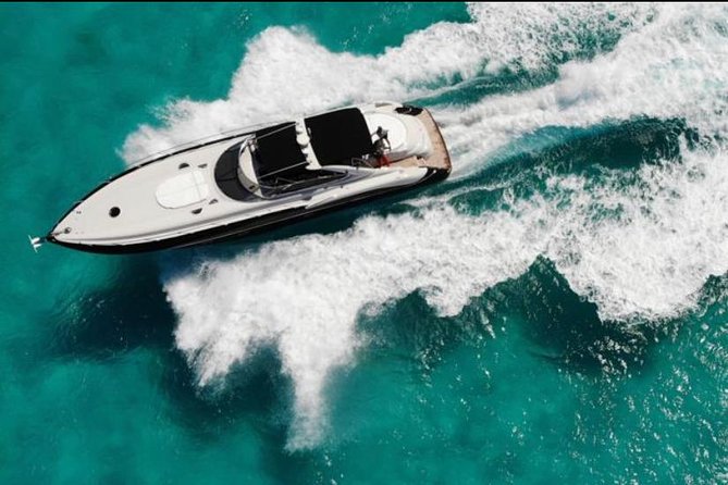 Cancun Private 60FT Yachts Rental for up to 20 People - The crew and onboard setup: why your comfort actually matters