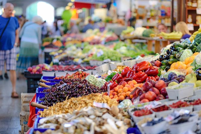 Cancun Private Foodies Market Tour and Street Food - Four courses and drinks: what you actually eat (and why it’s smart)