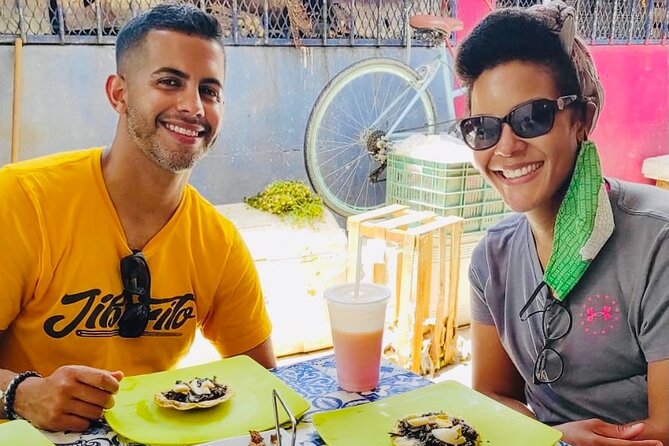 Cancun Private Foodies Market Tour and Street Food - Meet your guide: ingredient stories and family-kitchen details