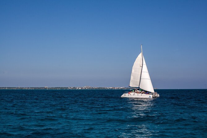 Cancun Sailing Catamaran Islas Mujeres With Luxury Beach Club - Why this Cancun-to-Isla Mujeres sailing format is a smart use of your time