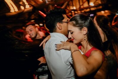 Cancun Salsa Lovers Dance Experience - Your 1.5-hour flow: from Plaza Monarca to first dance-floor attempts