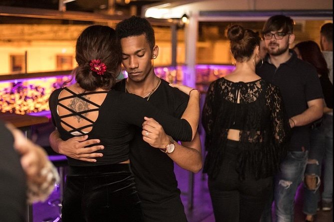 Cancun Salsa Lovers Dance Experience - Who should book this Cancun salsa experience
