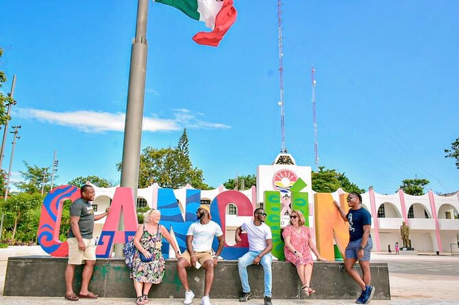 Cancun Seafood Lovers Tour - Getting there from the Hotel Zone: meeting point and bus-friendly plan
