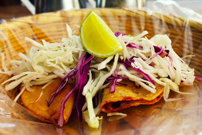 Cancun Seafood Lovers Tour - Parque de las Palapas: your first stop and why it works
