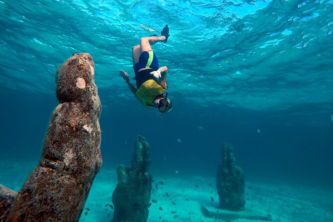 Cancun Snorkeling Adventure: Underwater Museum, Reef & Shipwreck - Getting Set Up at the Marina: Gear, Lockers, and a Snorkel Check