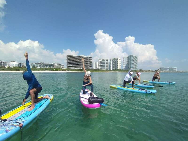 Cancún: Sup Yoga and Meditation over the Caribbean Sea - The Included Gear: Board, Dry Bag, Anchor, and the Paddle Basics