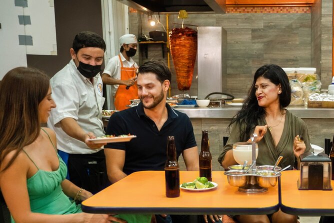Cancun Taco & Mexican Food Tour with Tequila Tasting - Stop 5: TAQUERÍA LOS DE JALISCO for a Spicier, Meaty Taco Finish