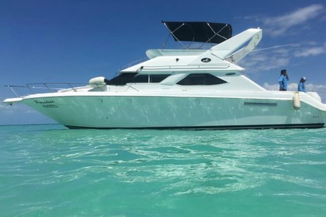 Cancun yachts rental YACHT 46 FT, 15 PAX MAX 25P12 - Private 46-ft Cancun Yacht Rental: What You’re Really Paying For