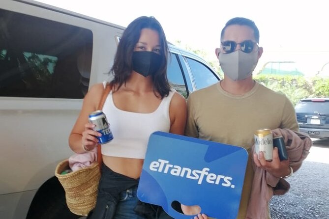 Cancun Zone Luxury Transportation from-to Cancun Airport - Airport Pickup: Meeting Points and Getting to the Right Curb