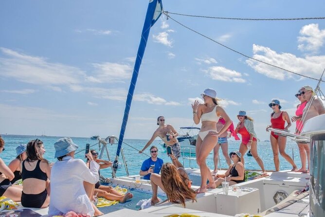 Cancun's Best: Catamaran to Isla Mujeres, Snorkeling & Drinks! - Catamaran Day on the Water: What This 7.5-Hour Trip Really Feels Like