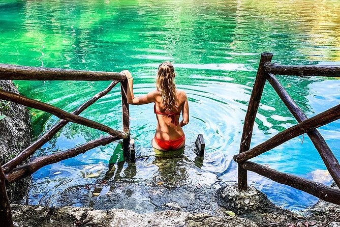 Casa Tortugas cenotes, Tulum Mayan site and Madre Naturaleza tour - Casa Tortugas cenotes: two open cenotes, two caverns, plus swim time
