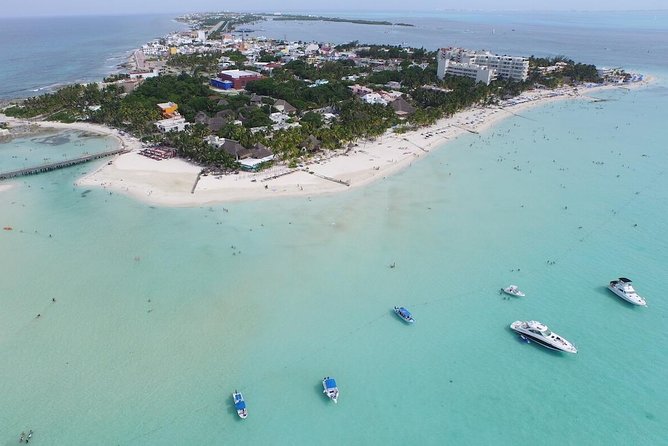 Catamaran adventure to Isla Mujeres with Snorkel,Buffet,Open Bar and Beach Club - Cancun to Isla Mujeres by catamaran: the rhythm of the day